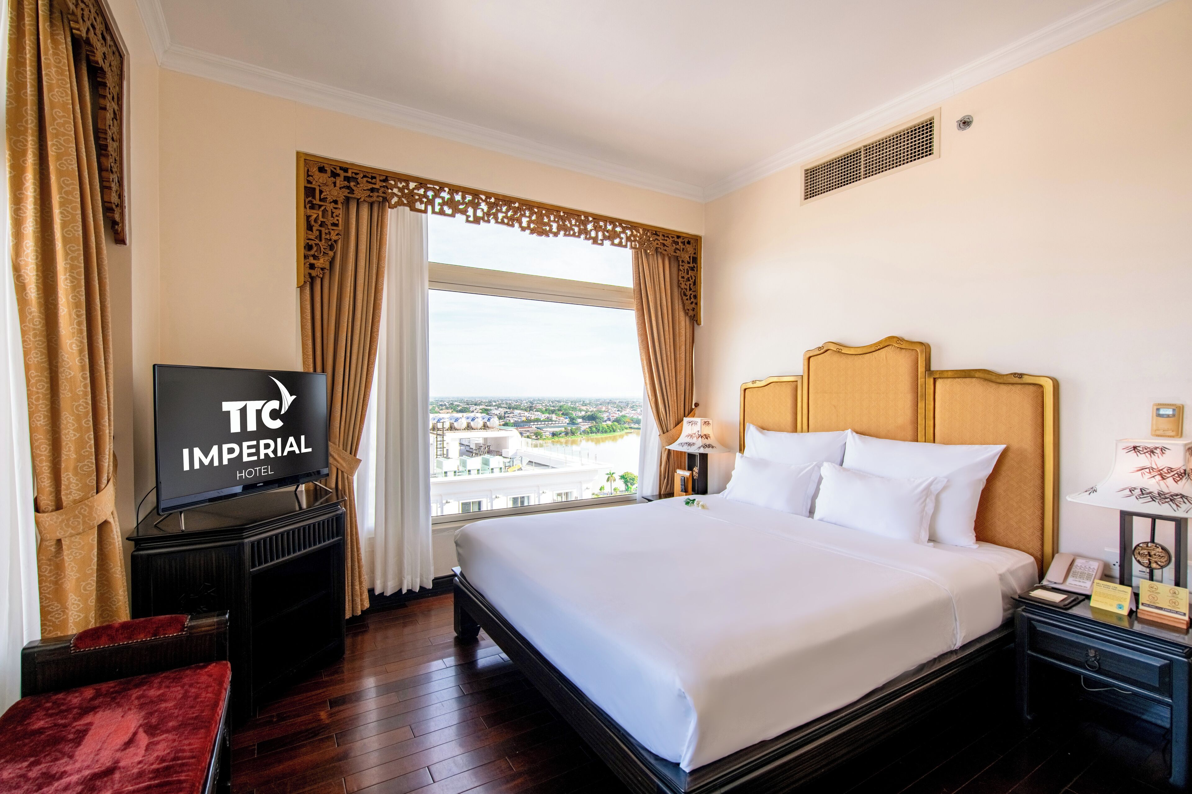 Photo - TTC Imperial Hotel