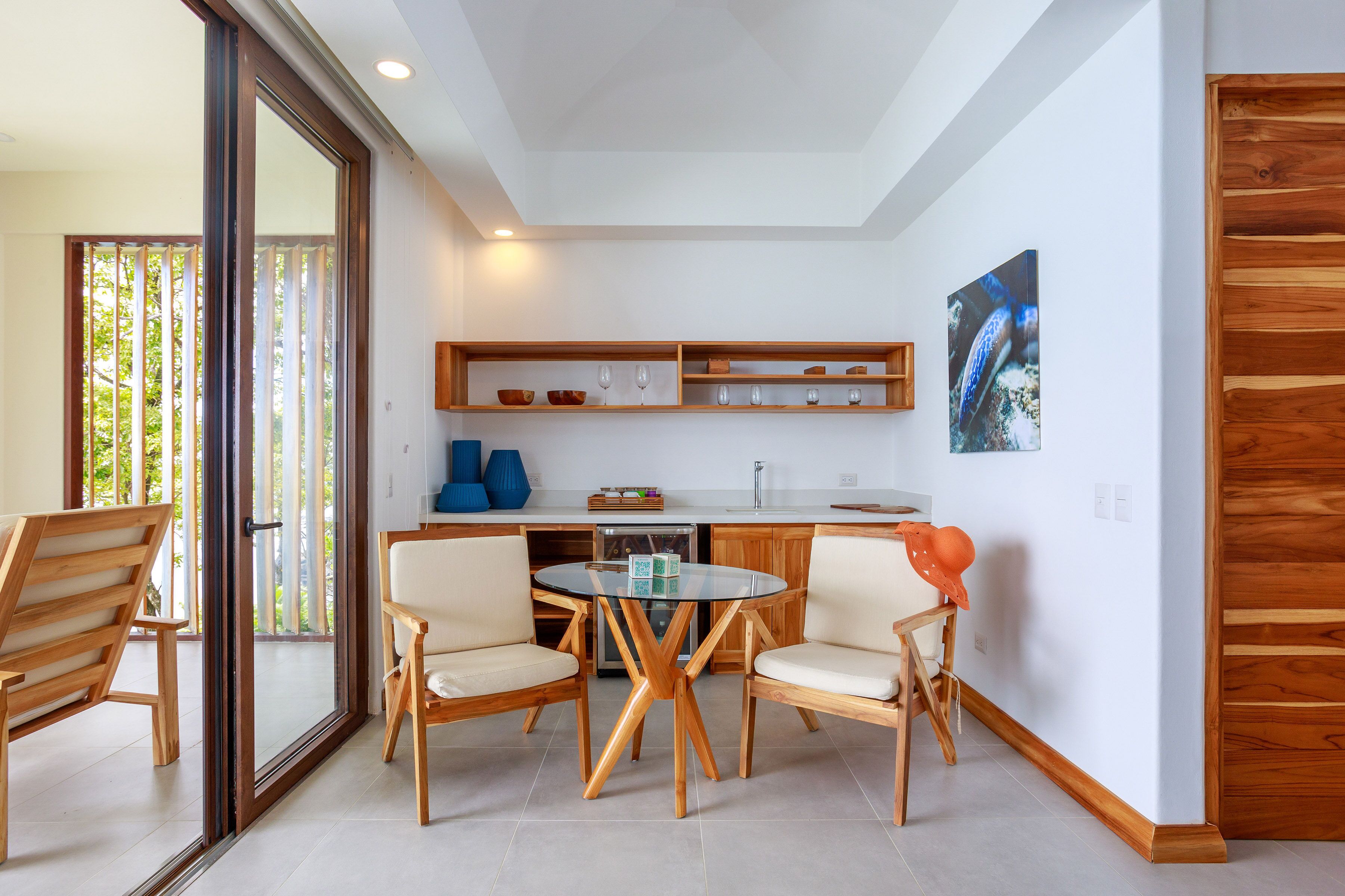 ocean view premium suite | premium bedding, free minibar, in-room safe, desk