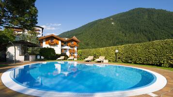 AuĂenpool (je nach Saison geöffnet)