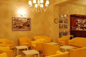 Dining - Eden (Salo)