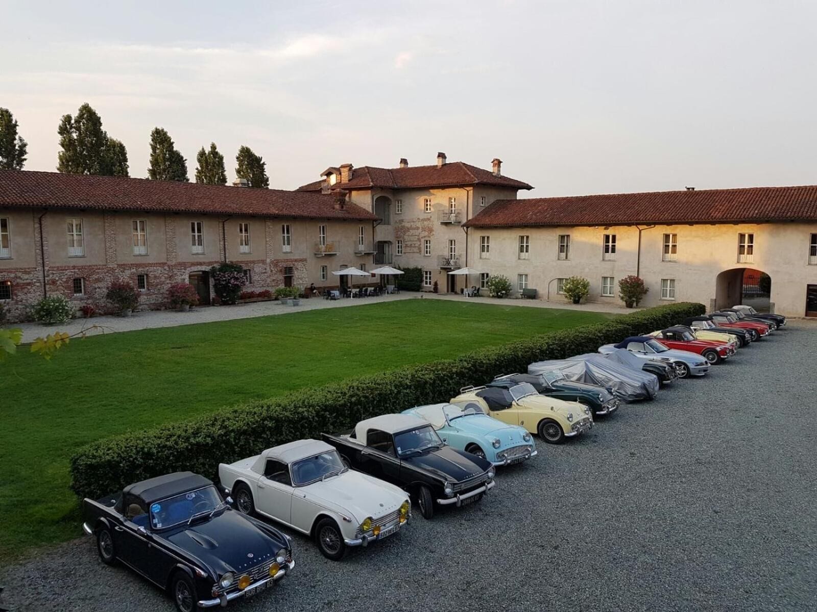 Khuôn viên nơi lưu trú