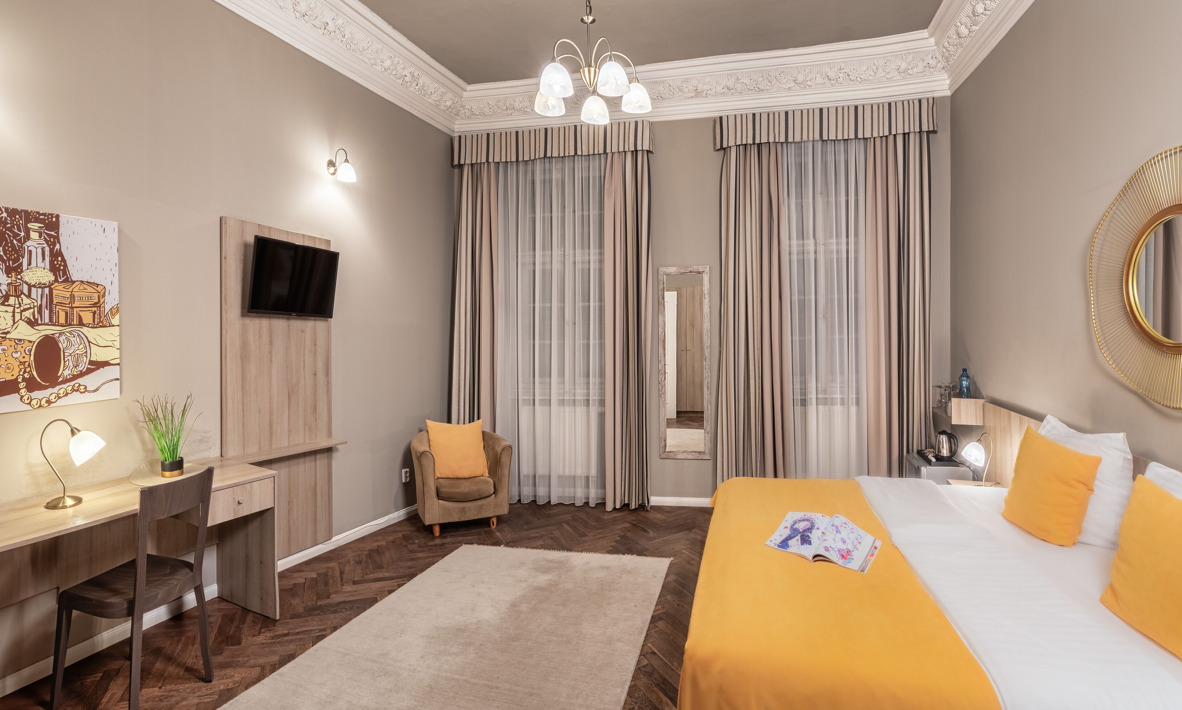 1 bedroom, hypo-allergenic bedding, in-room safe, desk