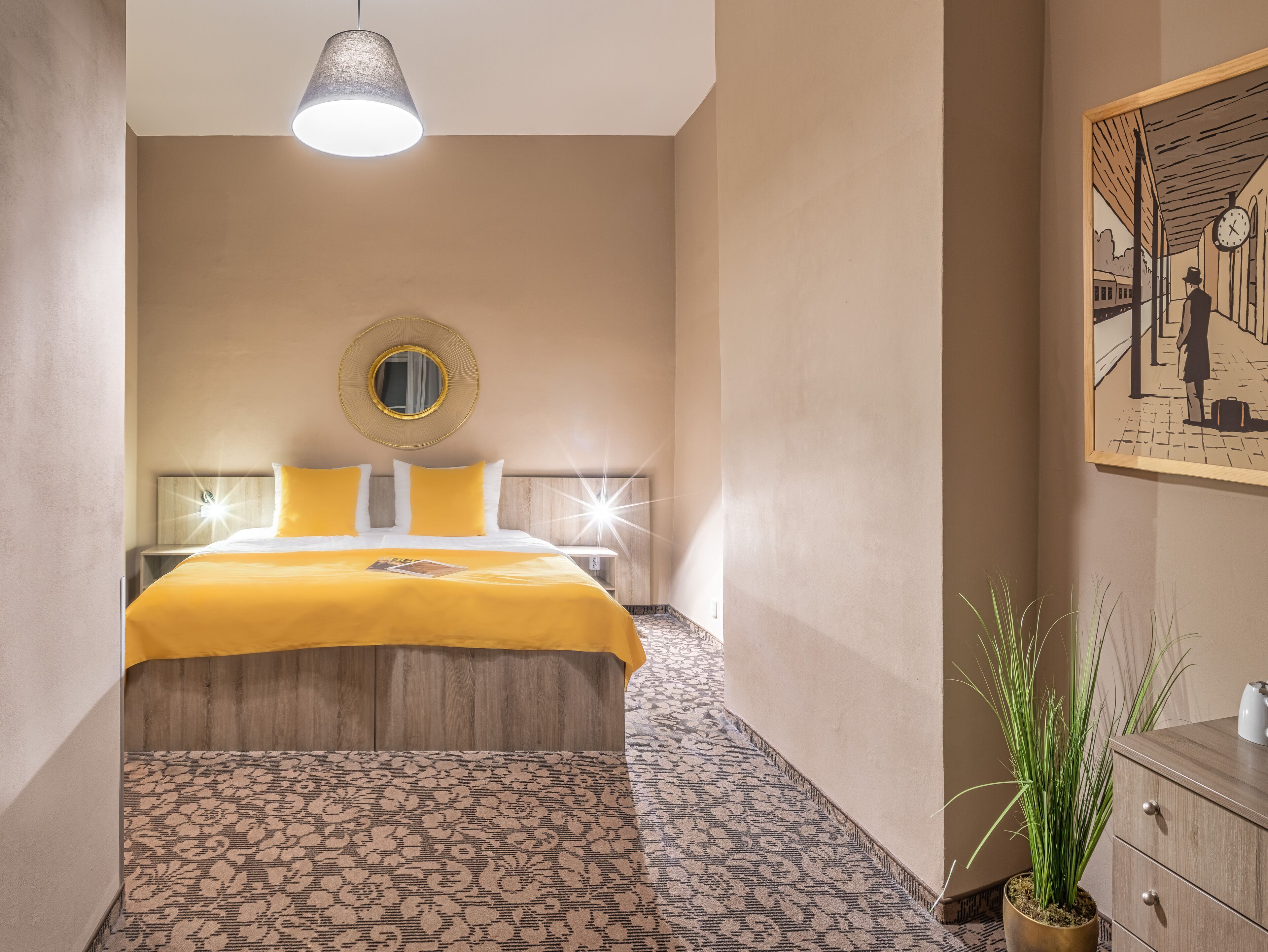 1 bedroom, hypo-allergenic bedding, in-room safe, desk