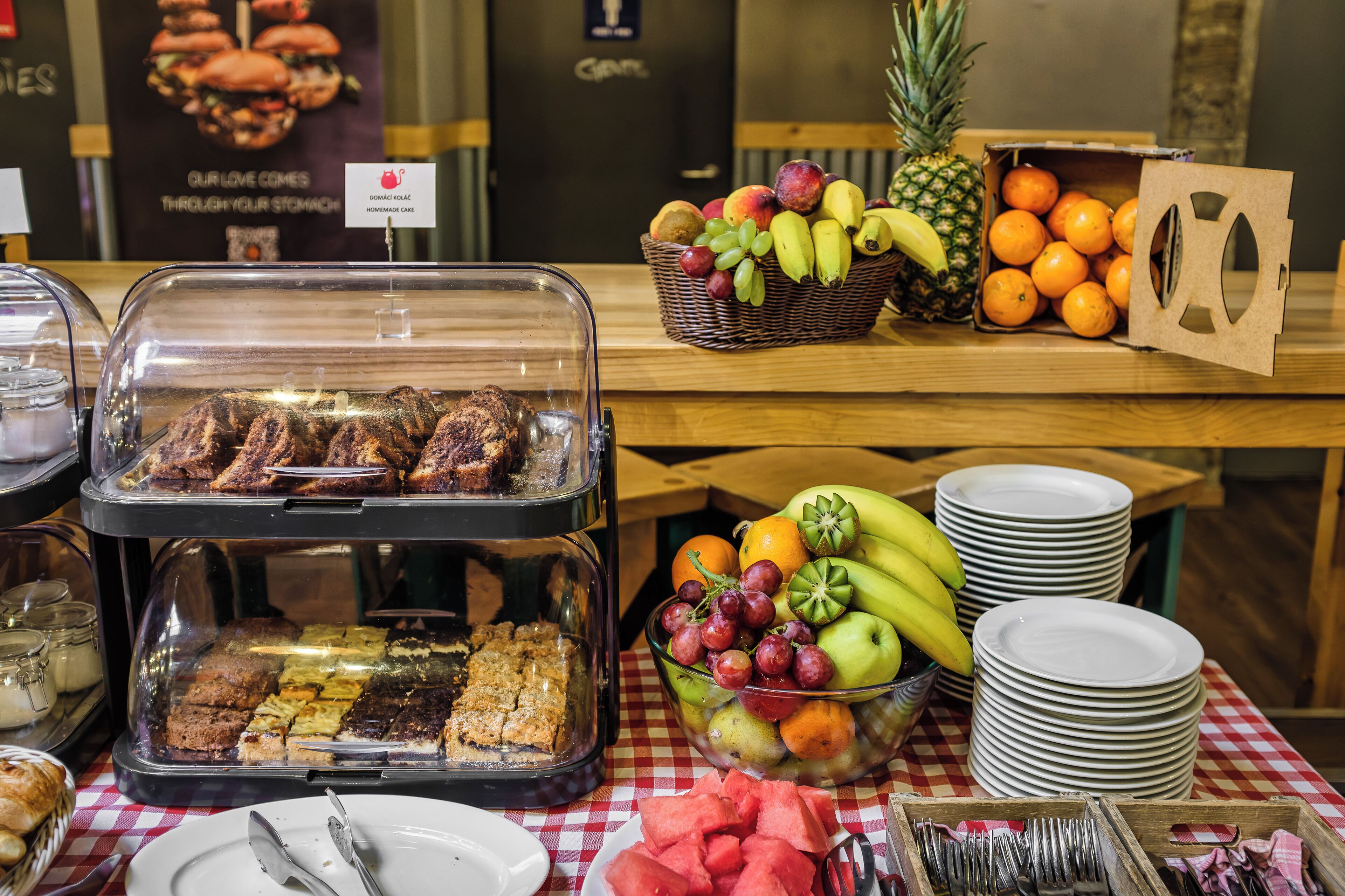 daily buffet breakfast (eur 12 per person)