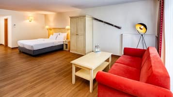 Junior Studio Suite, Non Smoking, Balcony