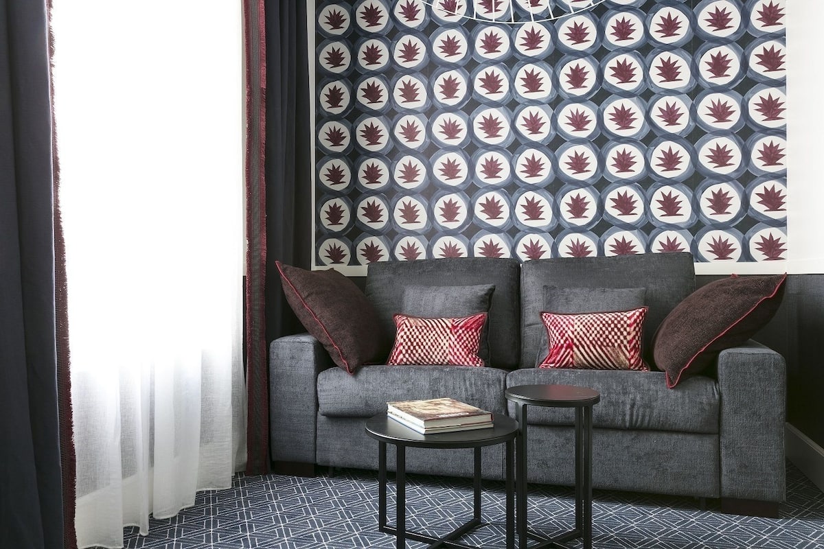 junior suite | premium bedding, in-room safe, individually decorated, blackout curtains