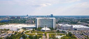 Renaissance Schaumburg Convention Center Hotel