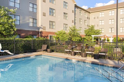 Homewood Suites Lexington-Hamburg
