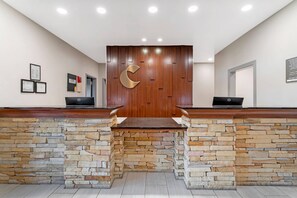 Lobby - Comfort Inn Dayton South (Dayton)