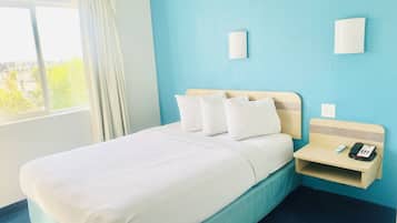 Desk, WiFi (free), bed sheets