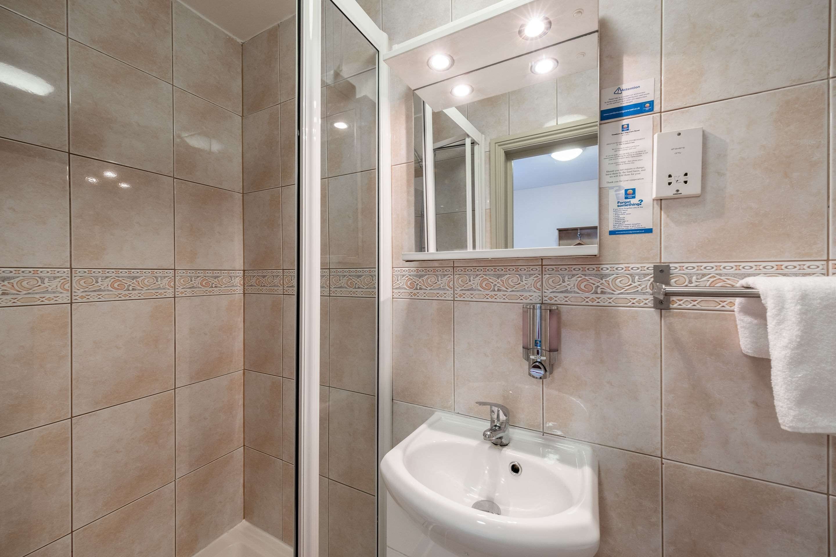 Photo - Comfort Inn Edgware Road W2