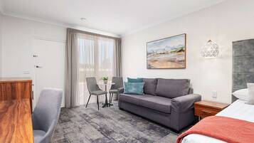 Minibar, soundproofing, iron/ironing board, free WiFi