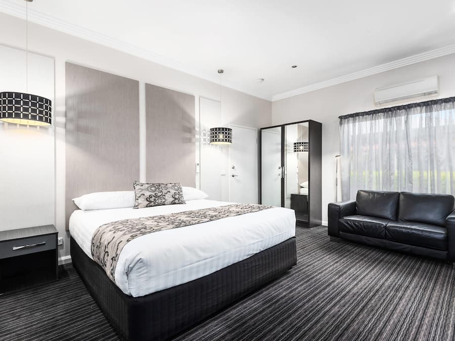 King Executive Room