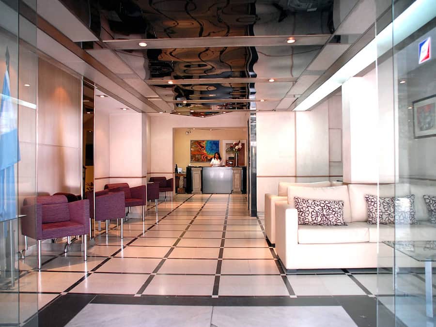 Khu tiếp khách ở sảnh