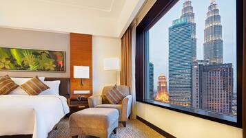 1 bedroom, minibar, in-room safe, blackout curtains