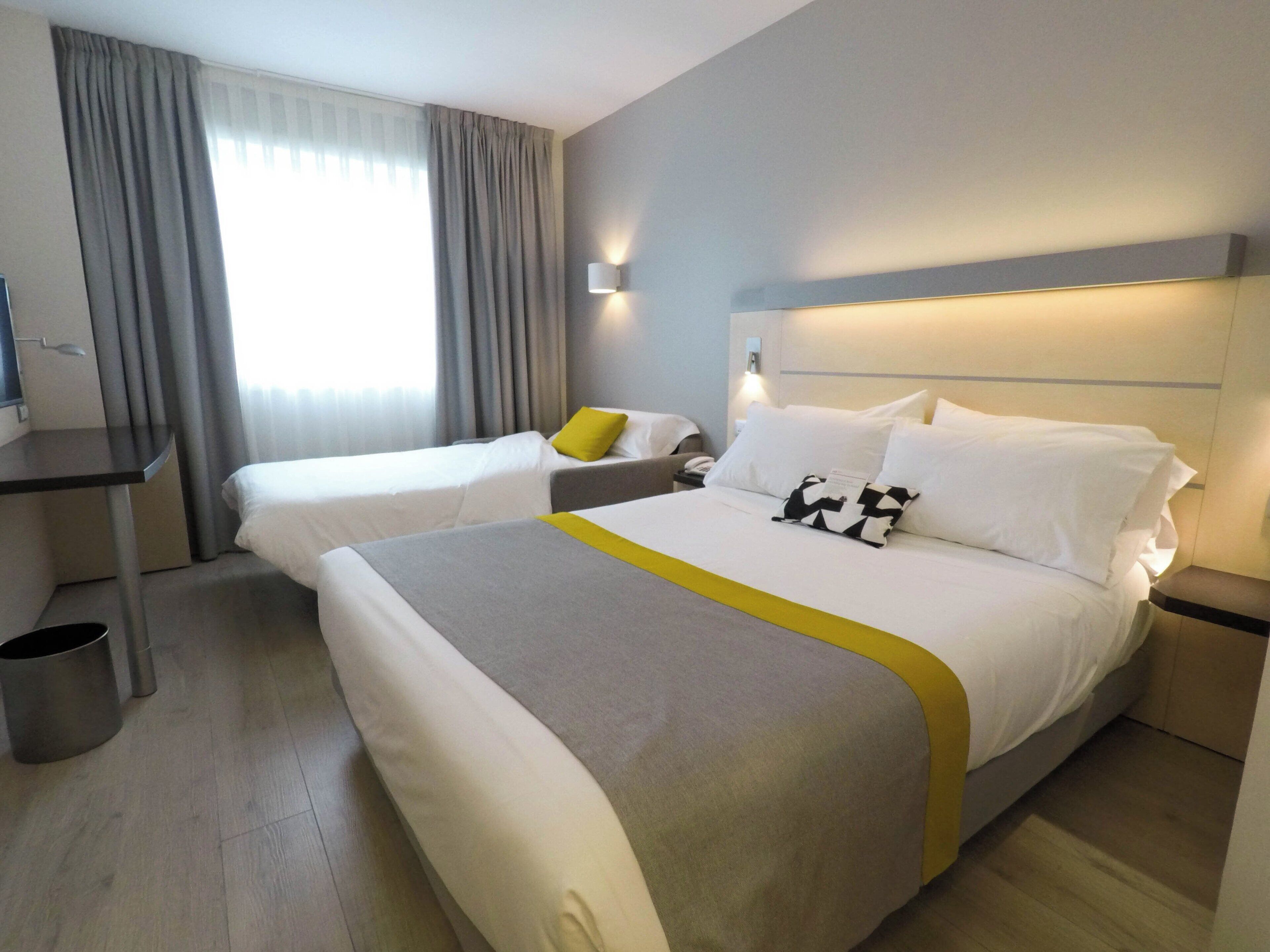 Standard Room, 1 Double Bed with Sofa bed (Free Breakfast)