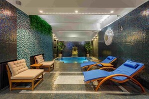 ห้องทรีทเมนท์สำหรับคู่รัก, การนวดด้วยหินร้อน, การนวดกดจุด, บริการนวด