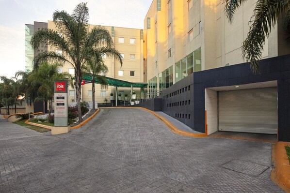 Entrada de la propiedad