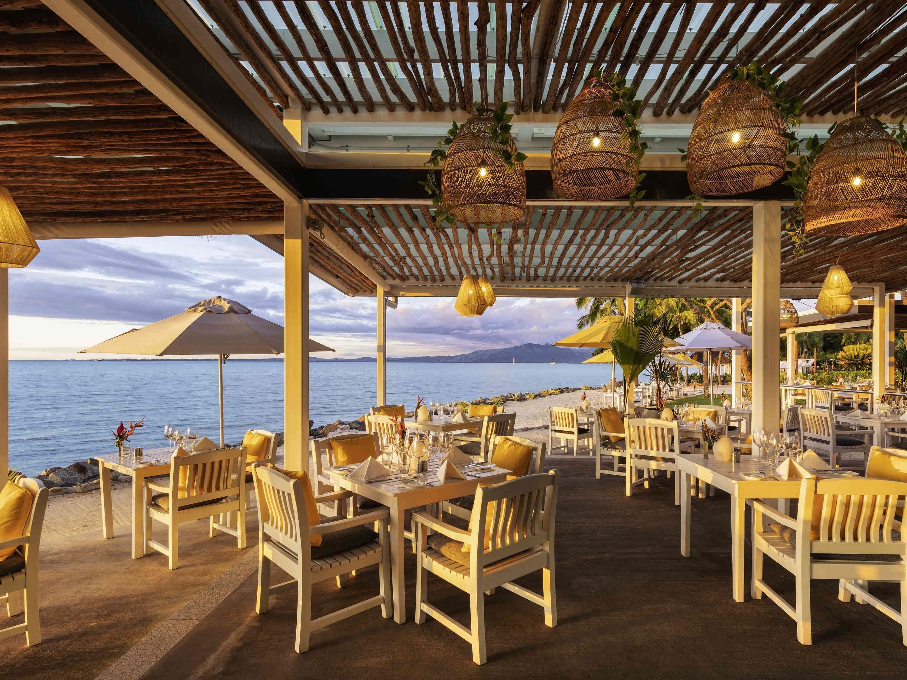 6 Restaurants; Frühstück, Mittagessen und Abendessen werden serviert