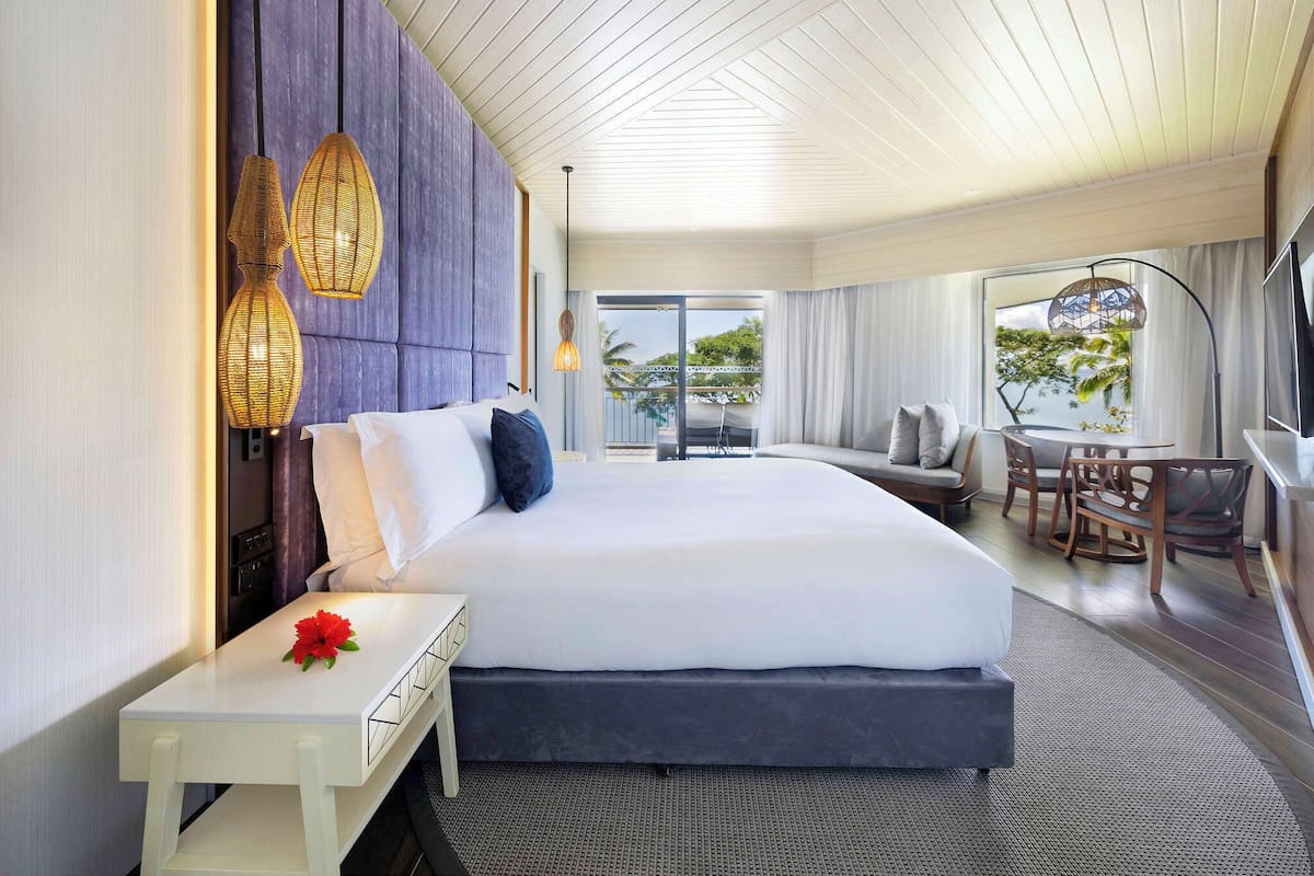 Suite, 1 King Bed (Imperial) | Premium bedding, in-room safe, desk, free WiFi