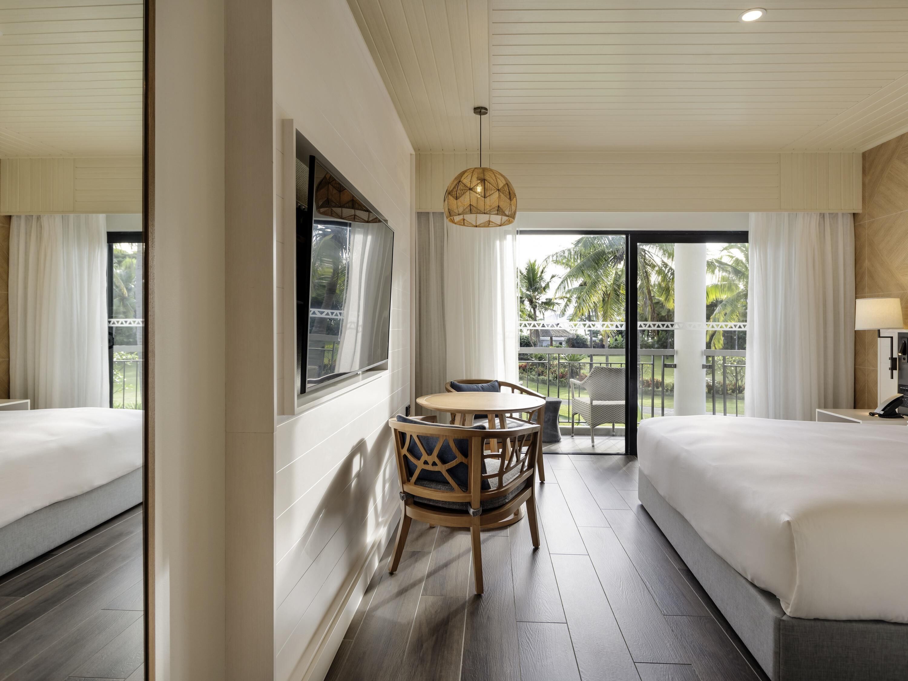 Superior Room, 1 King Bed