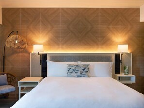 Premium bedding, in-room safe, desk, free WiFi