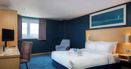 Travelodge Hatfield Central
