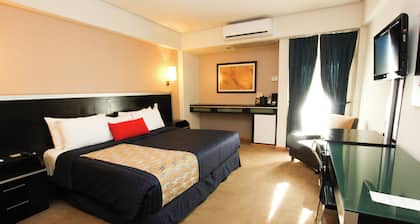 Hotel Colon Plaza Business Class