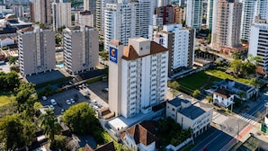 Property grounds - Comfort Hotel Joinville (Joinville)