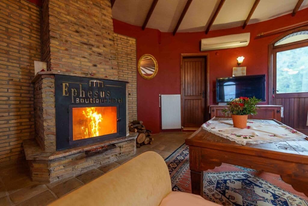 1 bedroom, egyptian cotton sheets, premium bedding, minibar