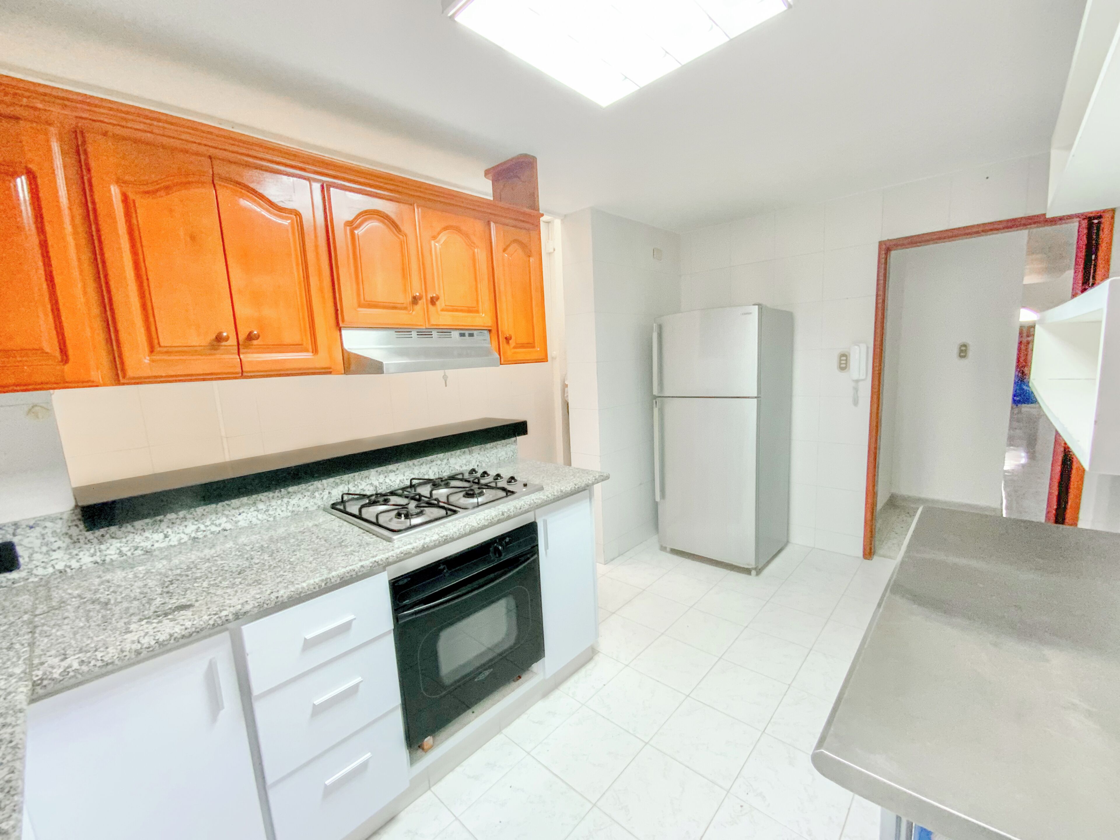 family house | private kitchen | fridge, coffee/tea maker