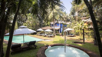 Outdoor pool, pool umbrellas, pool loungers