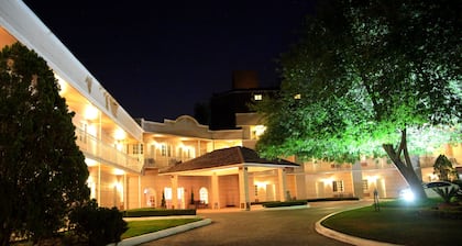 Hotel Real del Bosque Golf and Spa