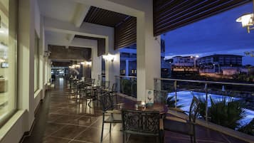5 restaurants servant le petit déjeuner, spécialités Cuisine cubaine