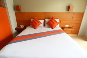 Premium bedding, minibar, in-room safe, desk