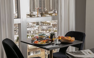Daily buffet breakfast for a fee