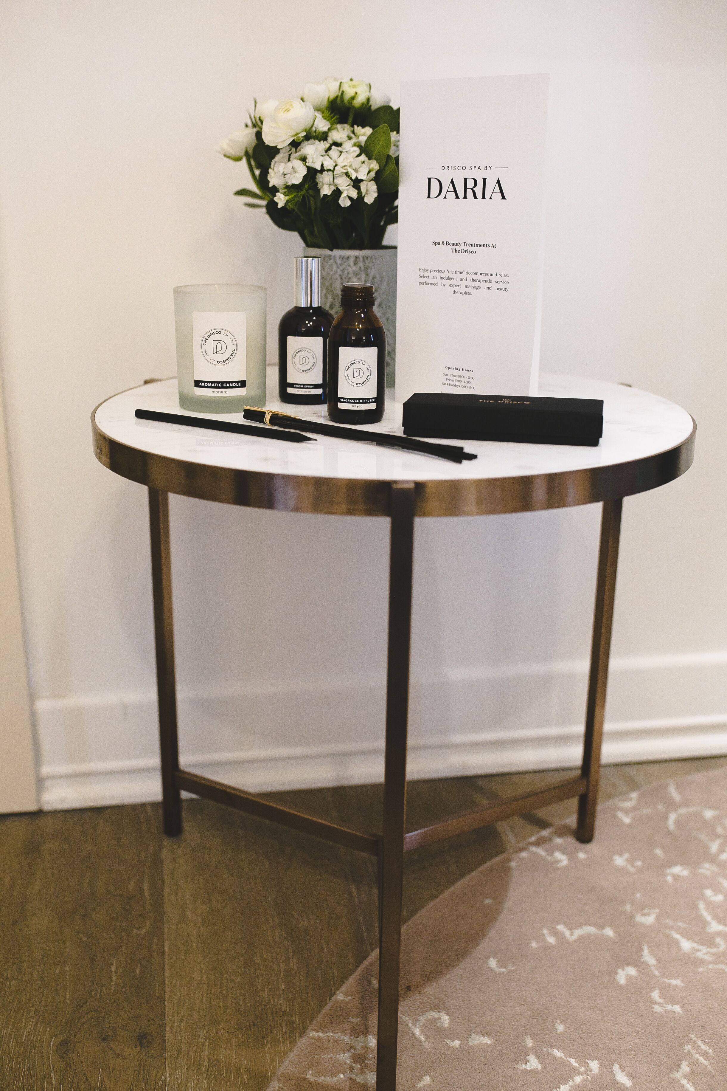 couples treatment room(s), hot stone massages, deep-tissue massages