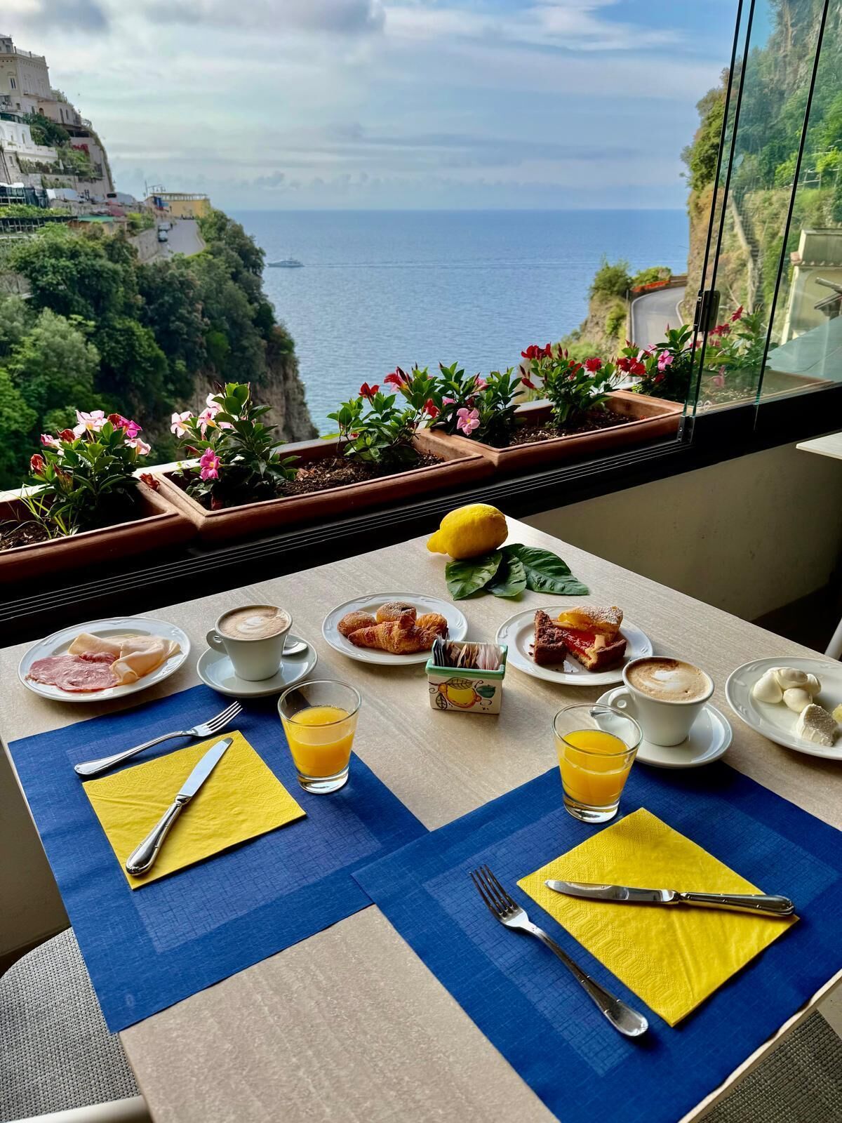Desayuno buffet incluido