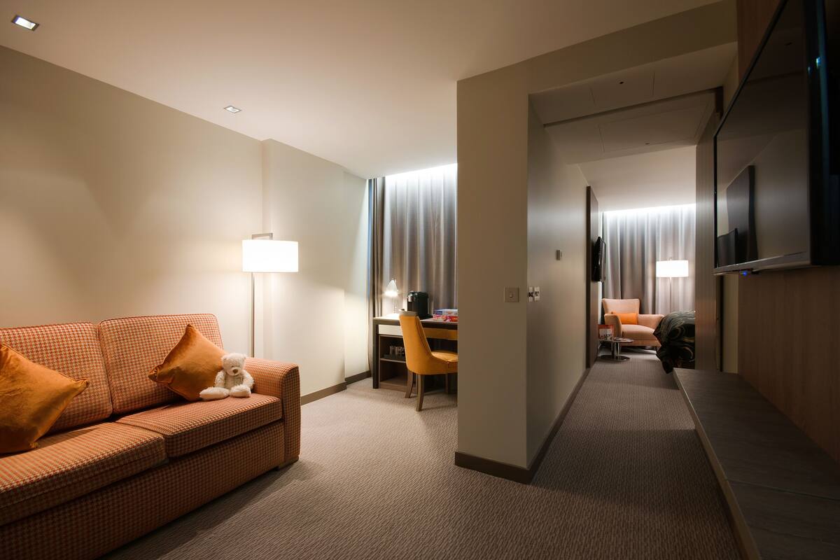Executive Family Room