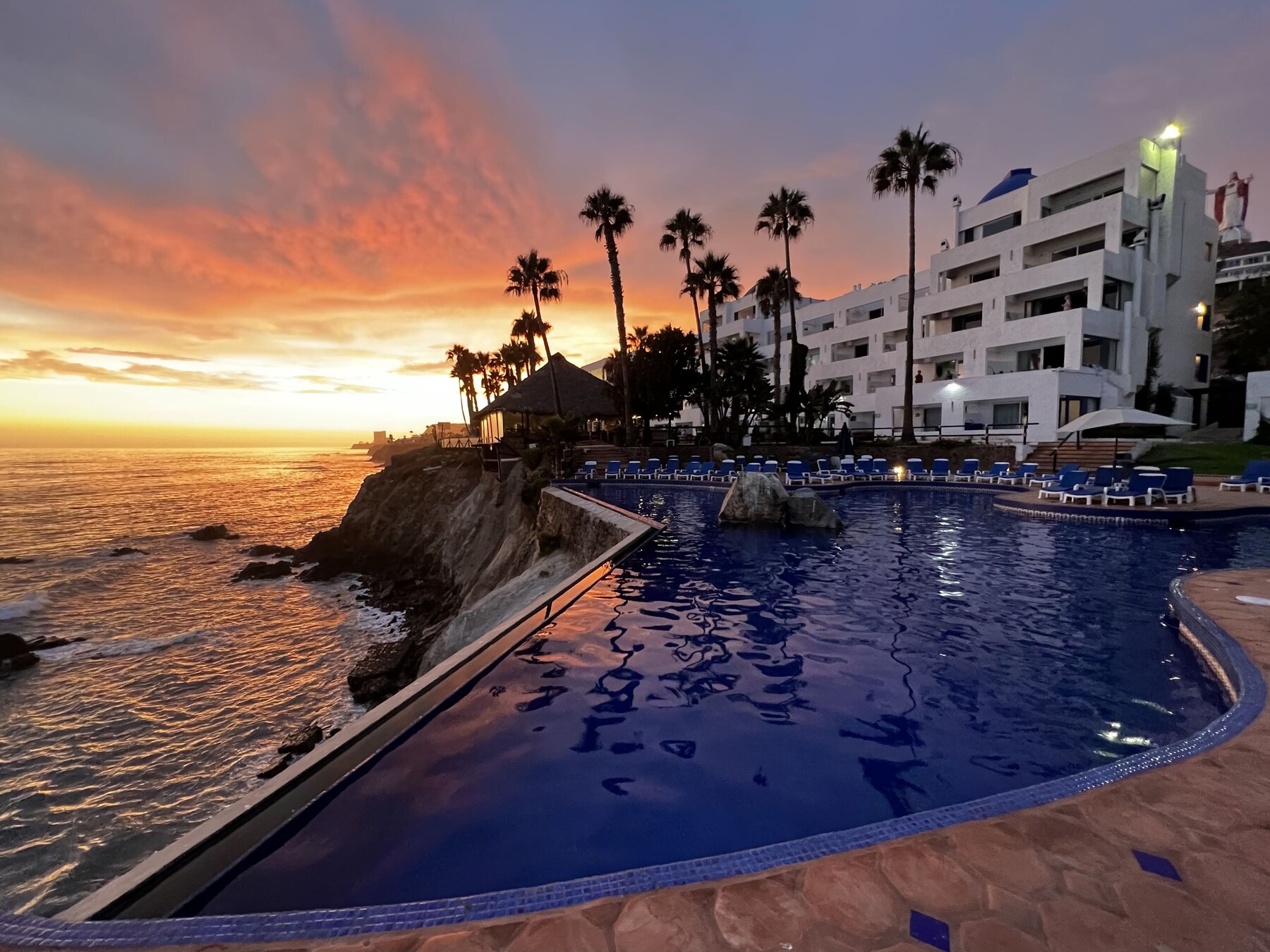 2 outdoor pools, pool umbrellas, sun loungers