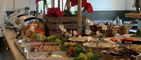 Petit déjeuner continental compris tous les jours