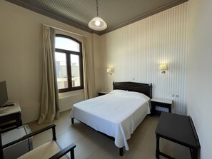 Single Room | Desk, blackout drapes, free WiFi, bed sheets - Fortezza Hotel (Rethymno)