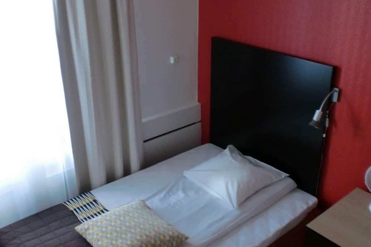 Economy Single Room