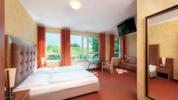 Comfort Double Room Plus | 隔音、免费 WiFi、床单