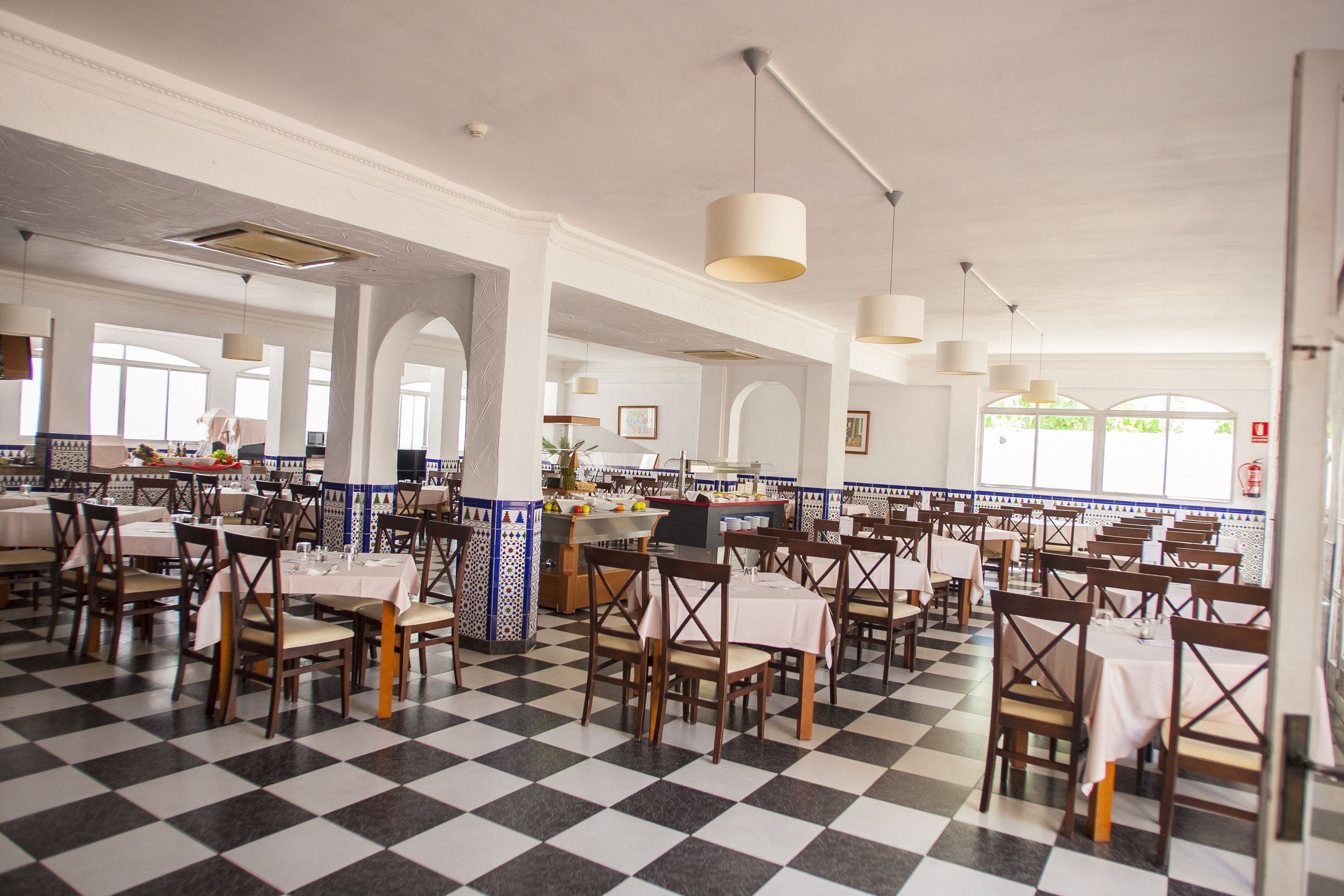 Daily buffet breakfast for a fee