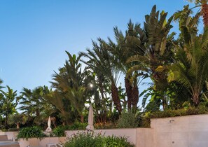 Exterior - AQUA Hotel The Breeze & Spa - All Inclusive - Adults Only +18 (Santa Susanna)