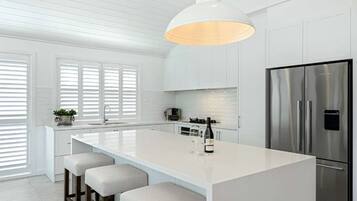 3 Bedroom House | Private kitchen