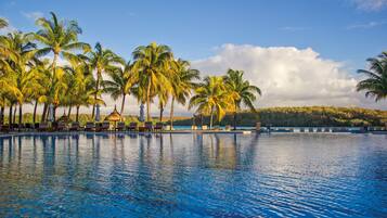 2 outdoor pools, pool umbrellas, pool loungers