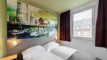 Doppelzimmer | Schreibtisch, schallisolierte Zimmer, kostenloses WLAN, Bettwäsche
