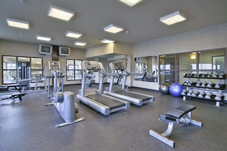 Fitness facility. Ramada by Wyndham Camrose